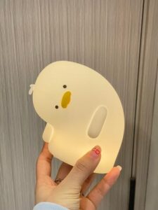 Crooked Neck Duck LED Lamp – Quirky Charm for Cozy Nights photo review